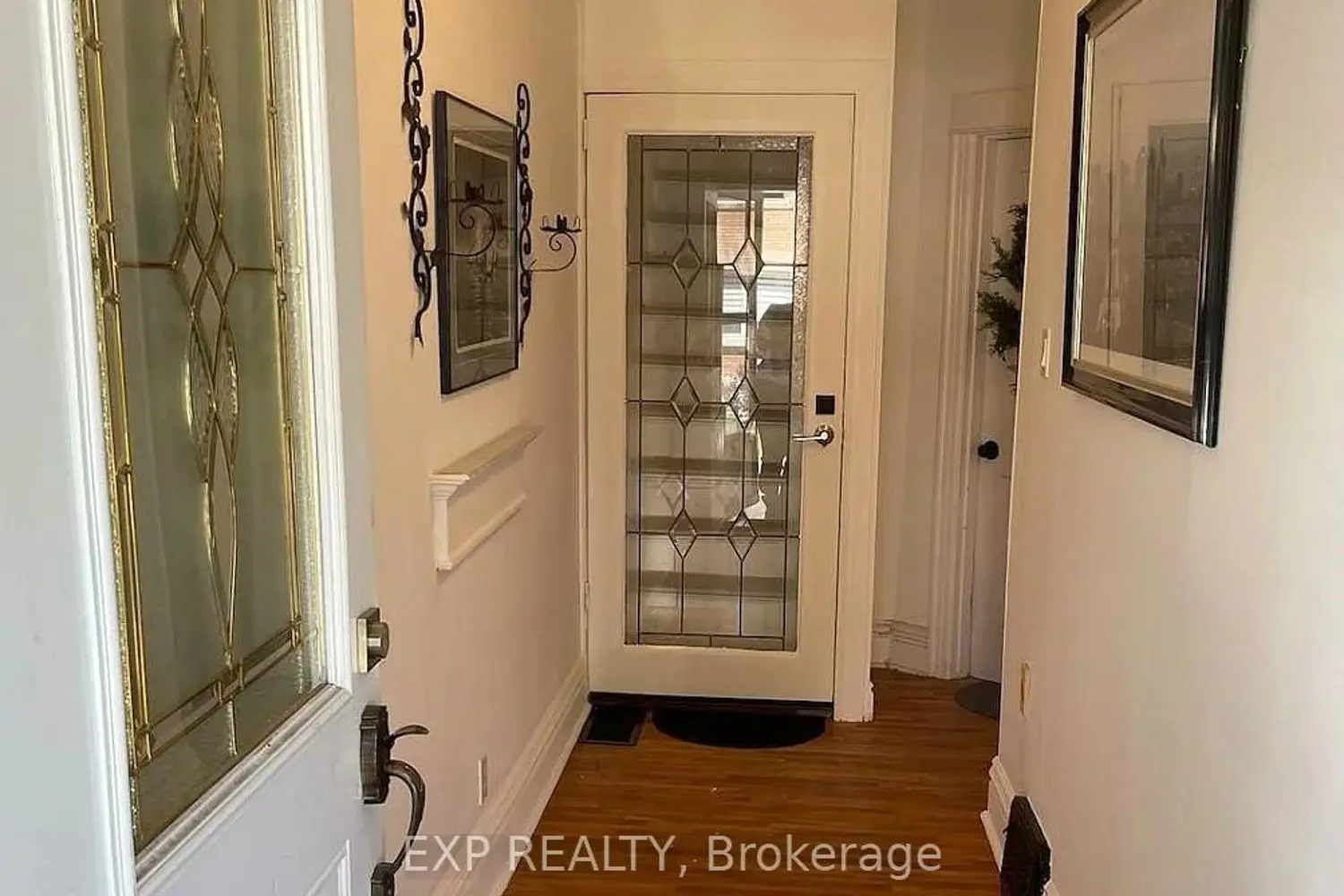 193 Burris Street photo 5