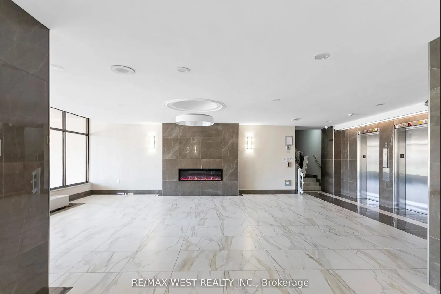 130 Neptune Drive 202 photo 2