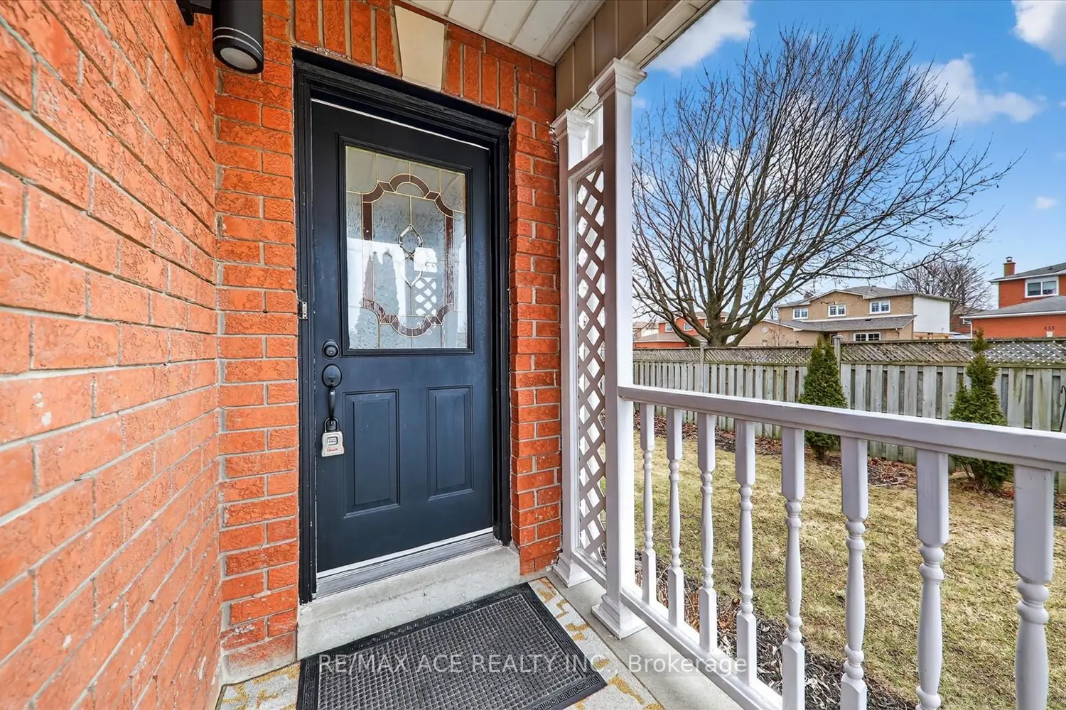 1 Aldcroft Crescent