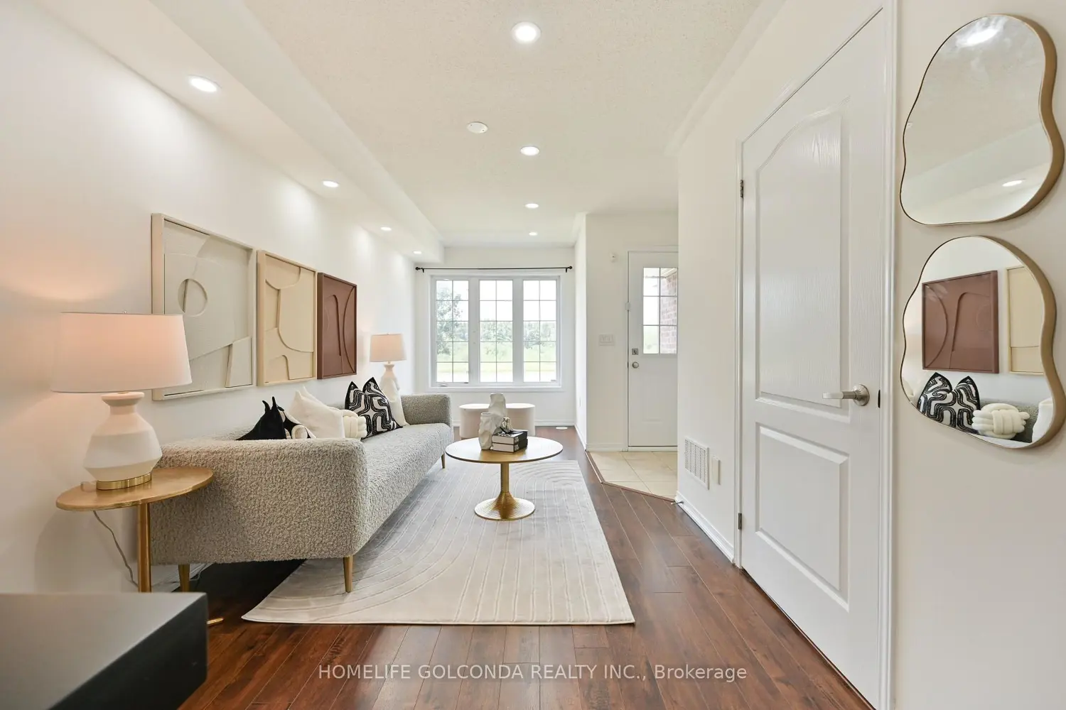 5277 Major Mackenzie Drive photo 2
