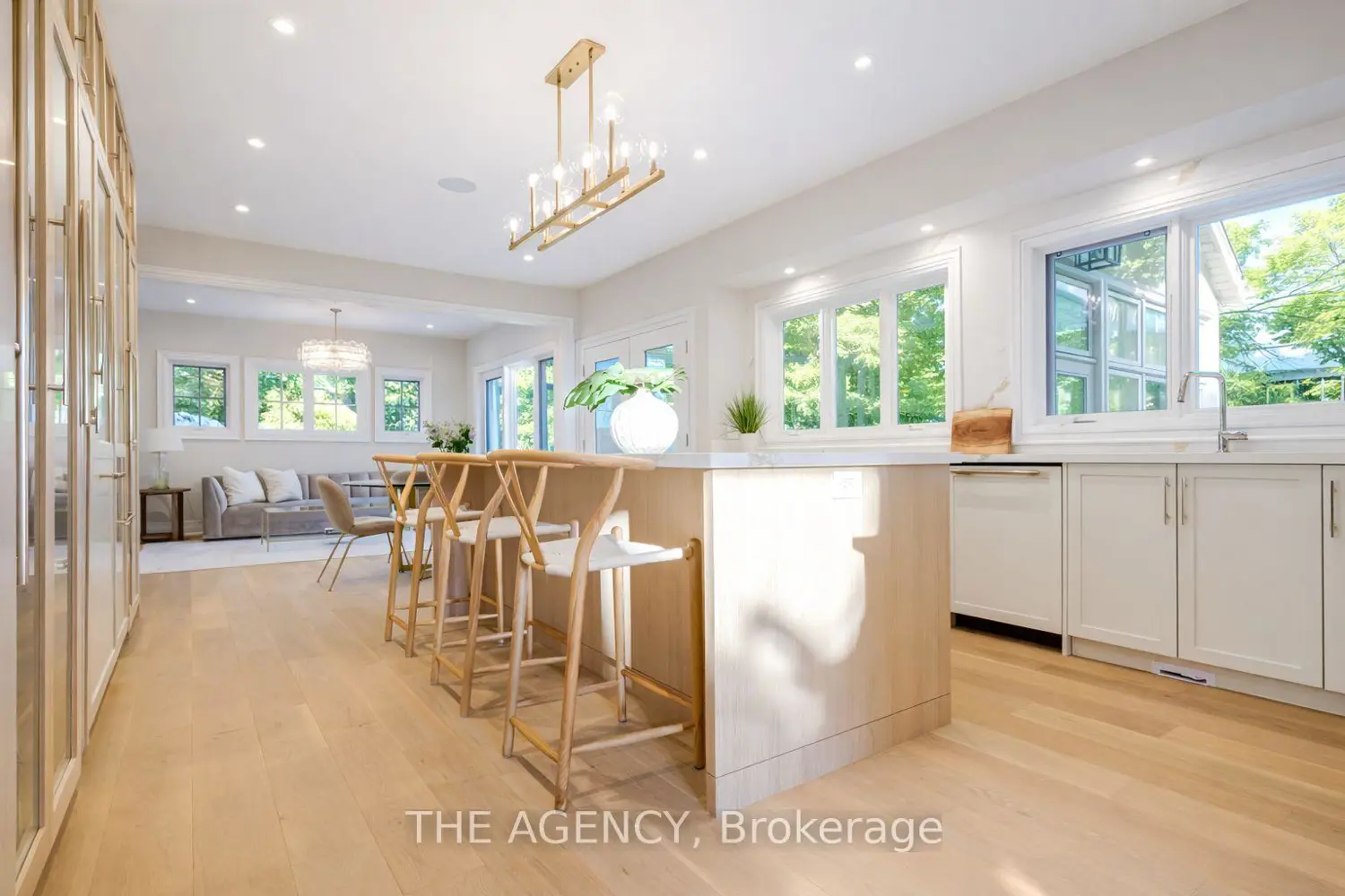 1310 Duncan Road photo 5