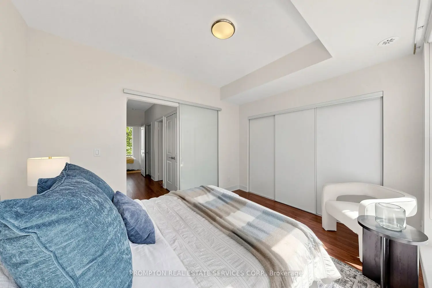 88 Sheppard Avenue Th17 photo 5