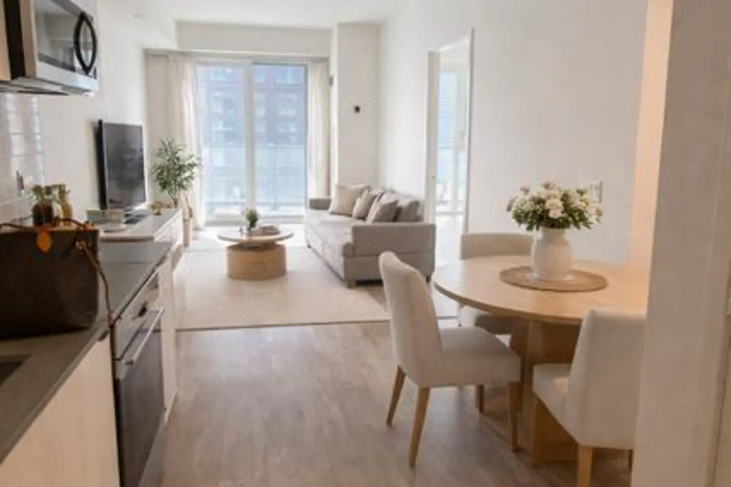 100 Dalhousie Street 2408
