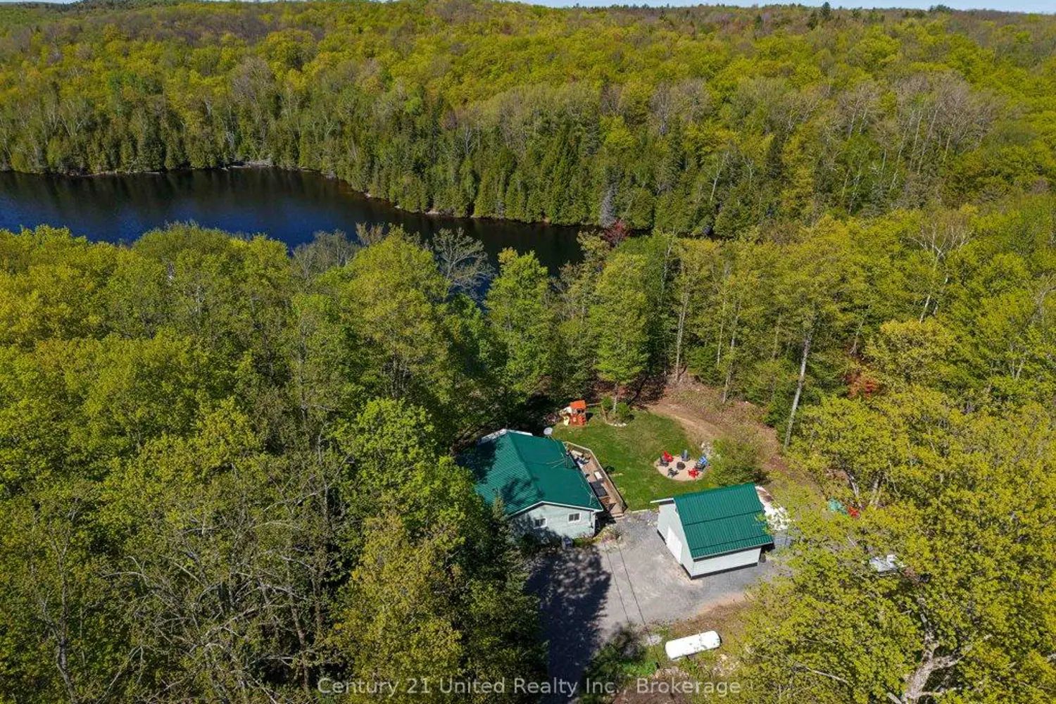 1120 Surveyor Drive photo 3