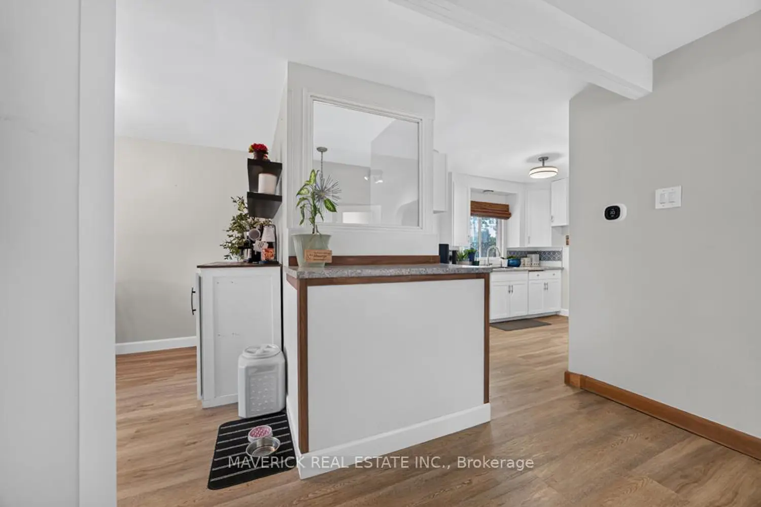 180 Forest Avenue photo 5
