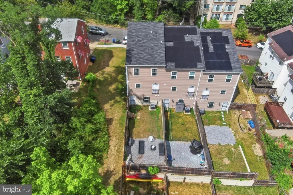 1433 Howard Road SE, Washington, DC 20020 photo 3