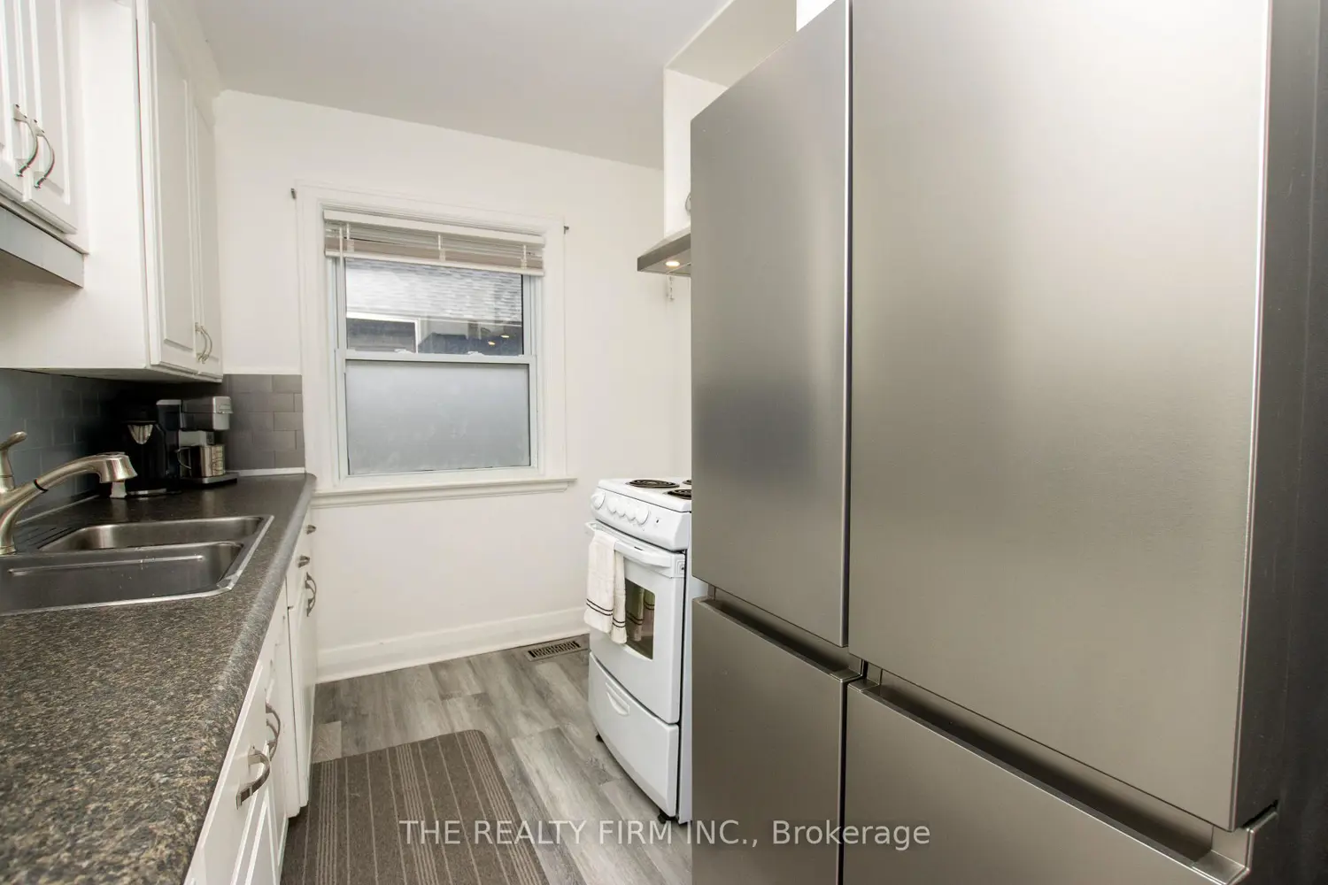 1319 Wilton Avenue photo 3