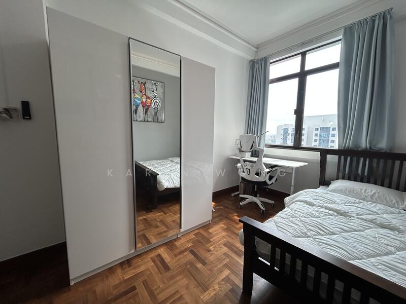 35 Jurong East Avenue 1 photo 2