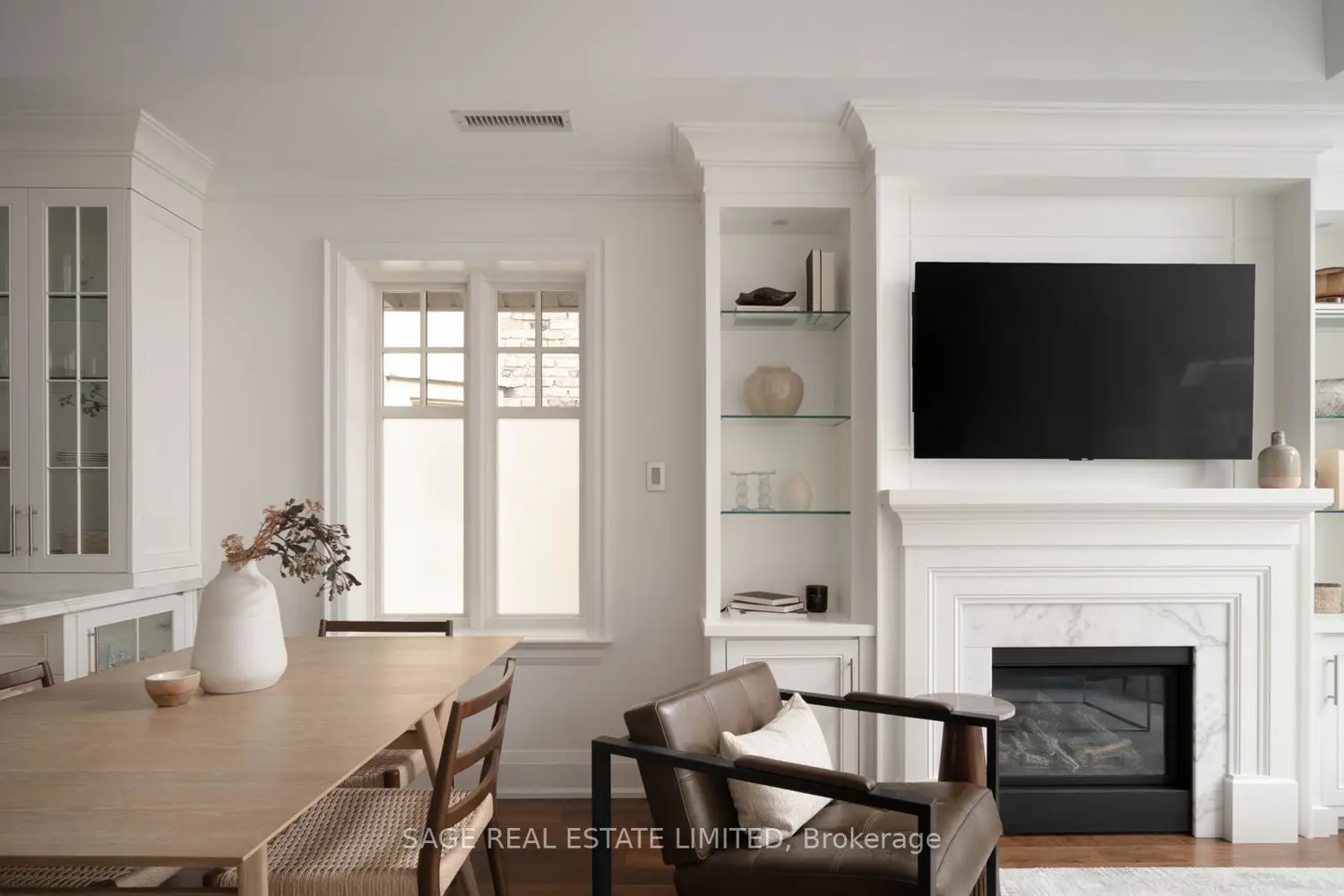 319 Lonsdale Road 3D