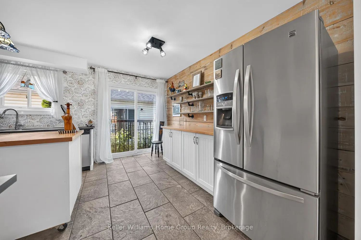 129 Parkside Drive photo 4