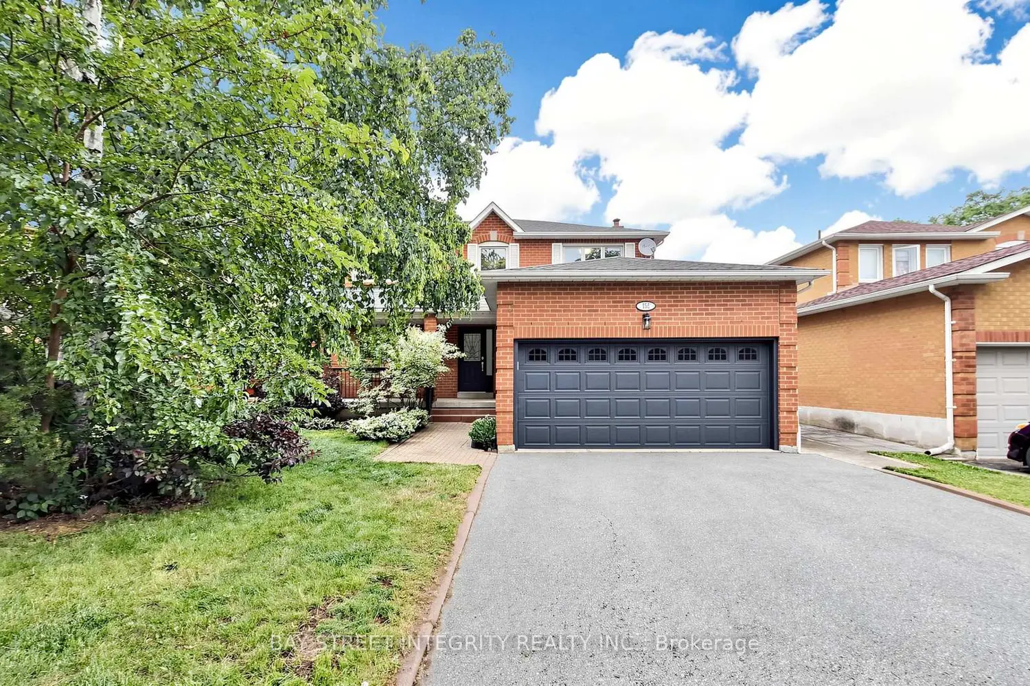 158 Largo Crescent