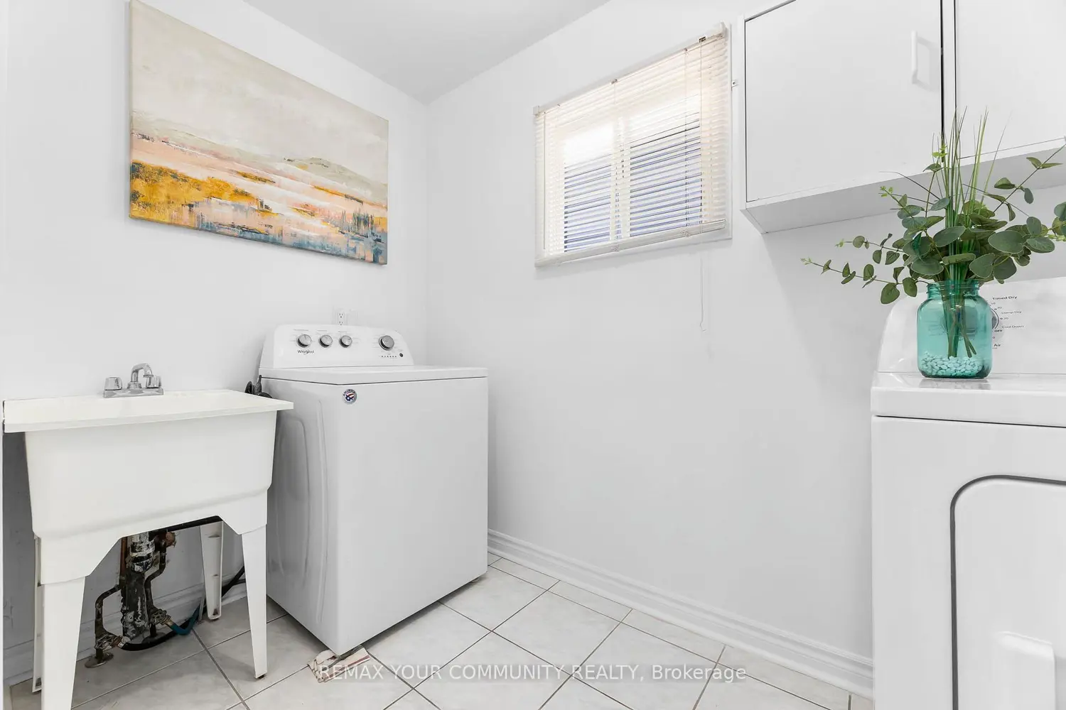 30 Chapman Drive photo 3