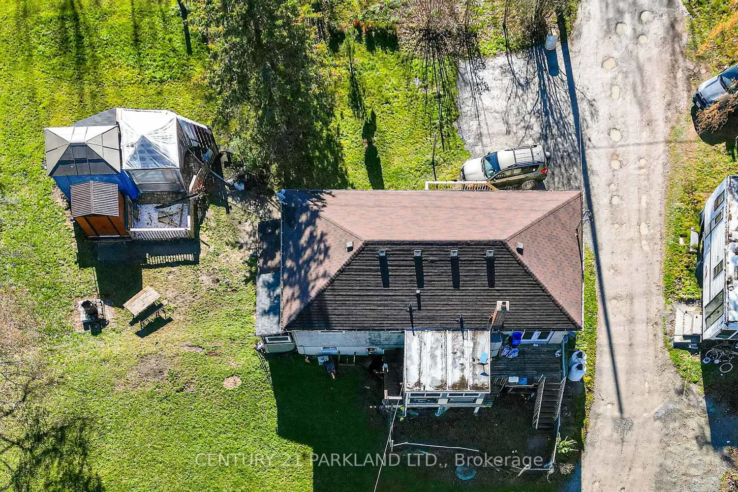 4762 Old Homestead Road photo 5