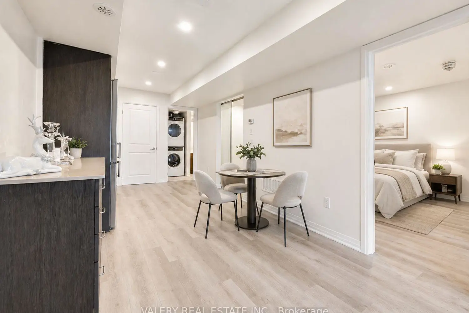 183 William Duncan Road 1 photo 5