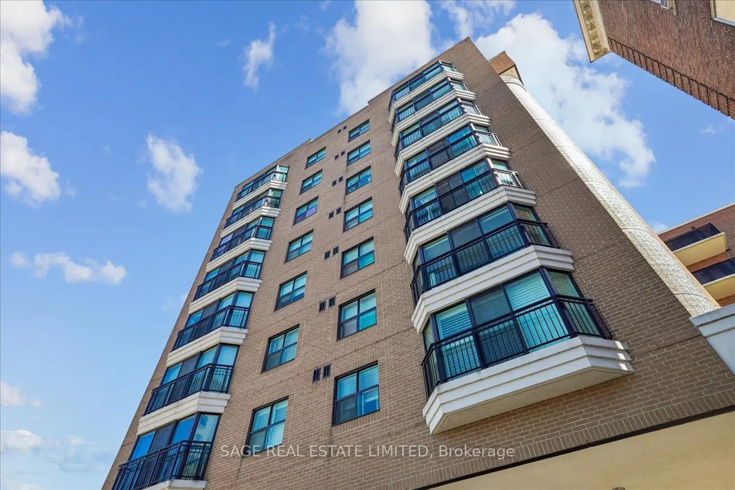 97 Lawton Boulevard 901