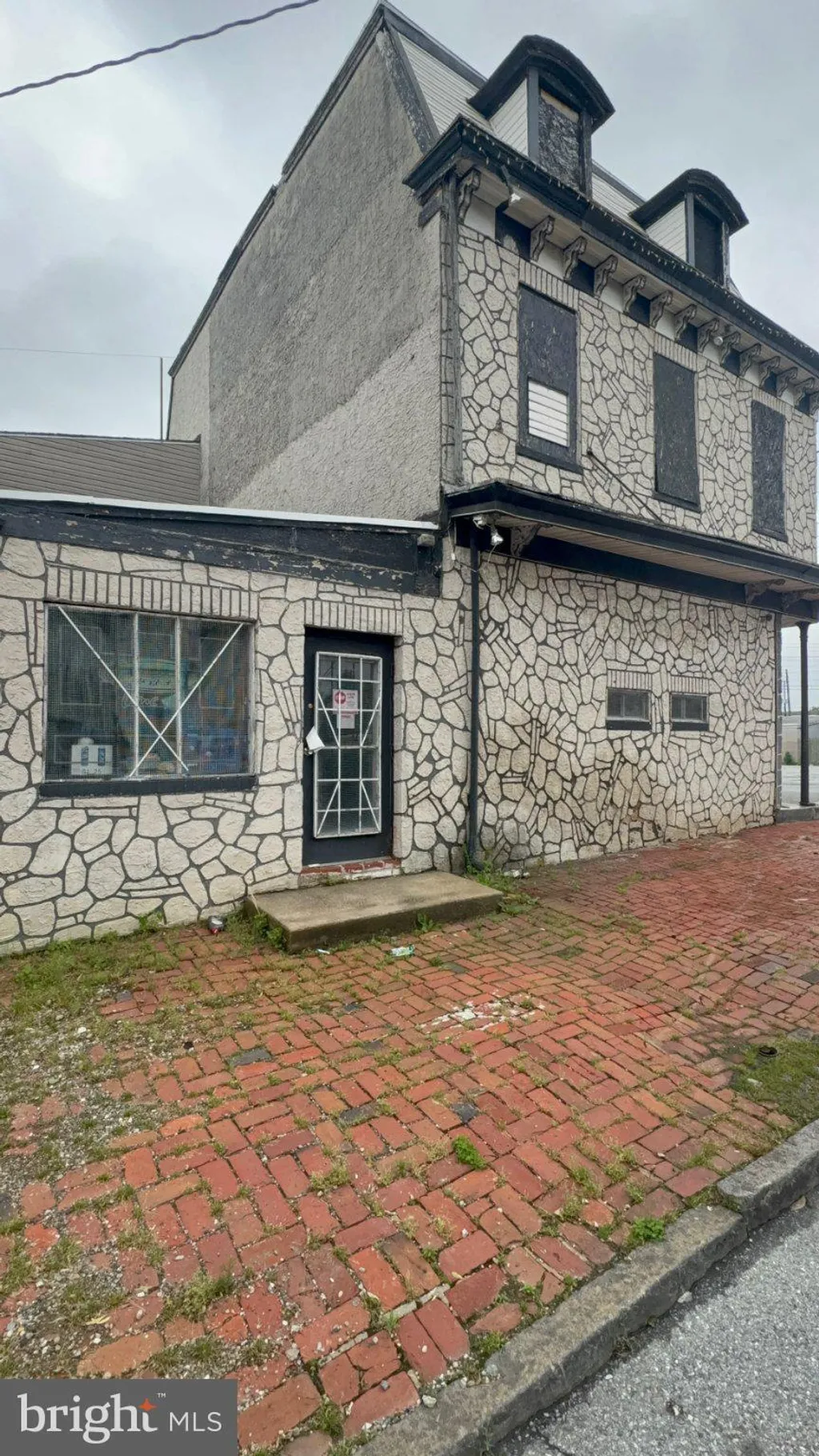 1300 N Claymont Street, Wilmington, DE 19802