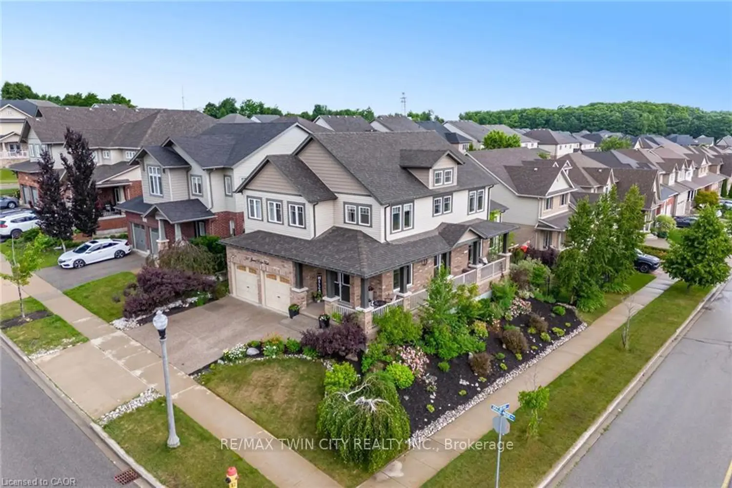 387 Gravel Ridge Trail