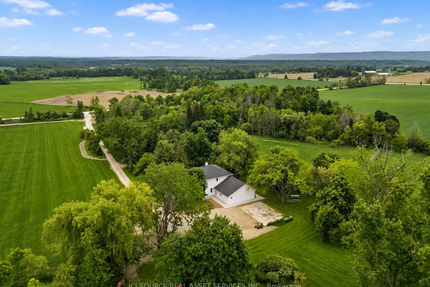 6358 Sunnidale Concession 5