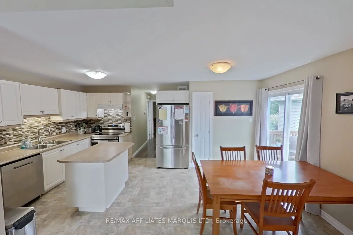 3310 Northdale Drive photo 4