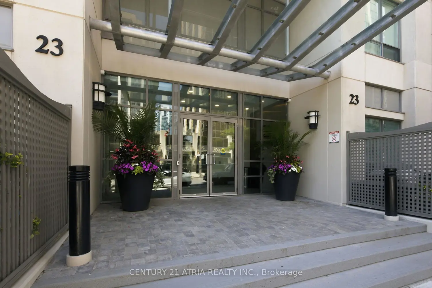23 Hollywood Avenue Ph202 photo 2