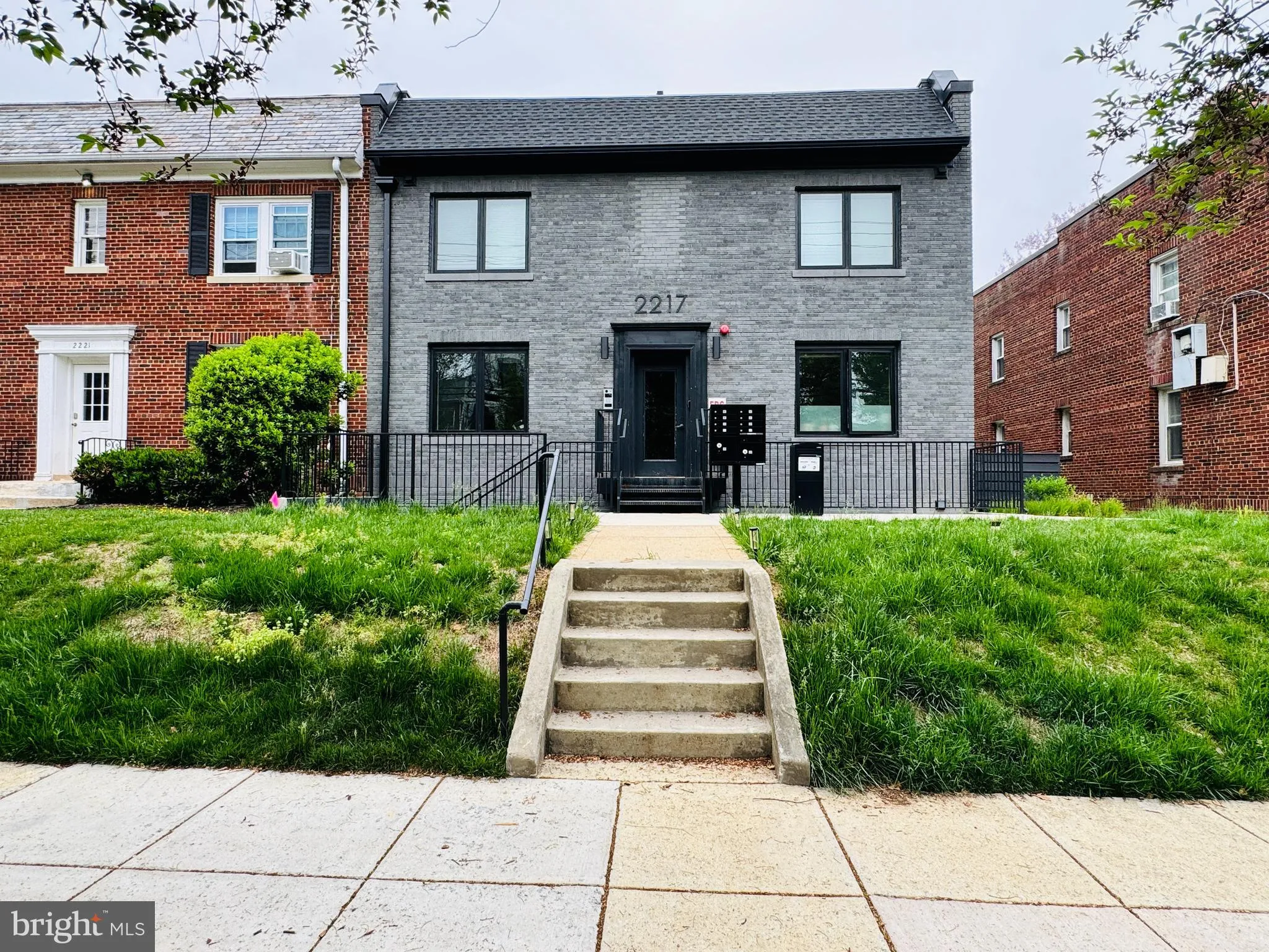 2217 40th Place NW Unit 01, Washington, DC 20007
