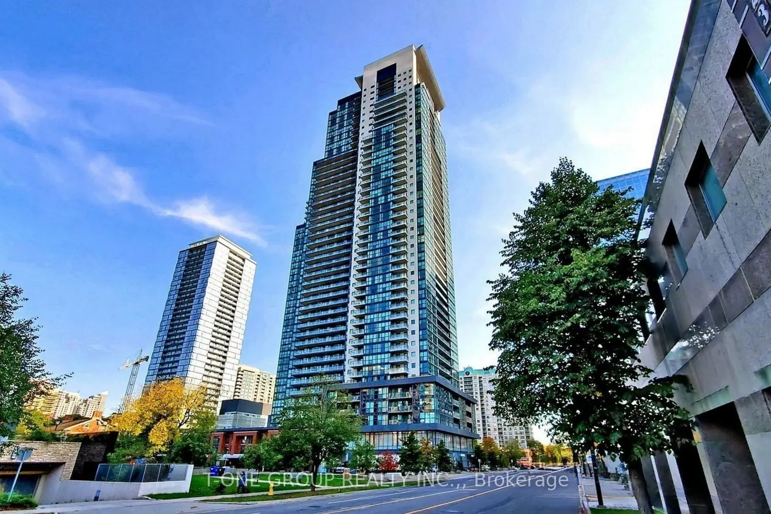 5162 Yonge Street 915