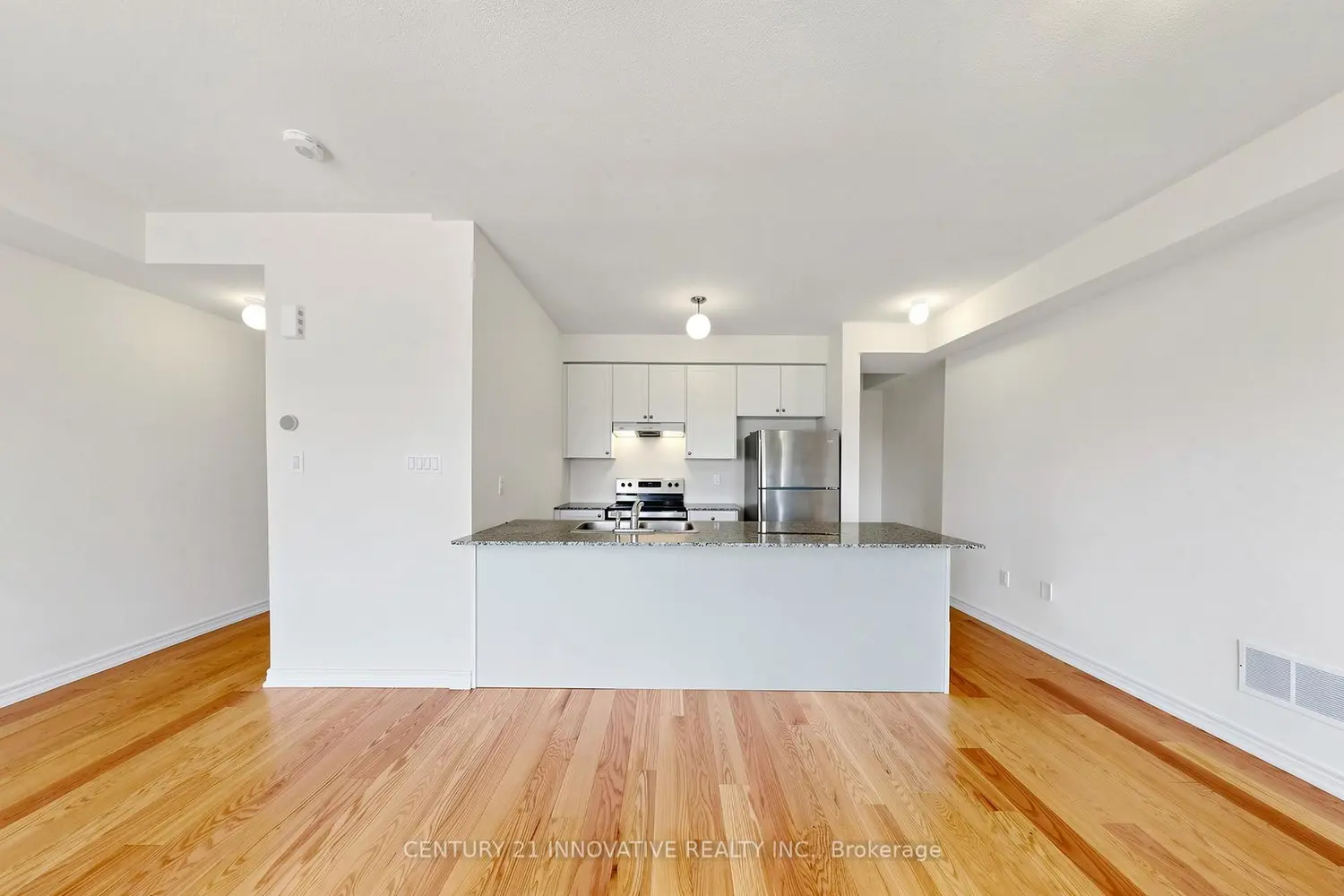 444 Salem Road photo 3
