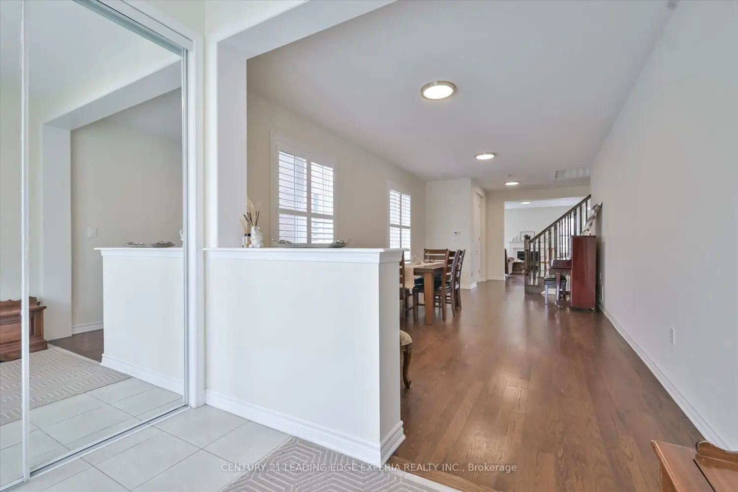 209 Baber Crescent photo 4
