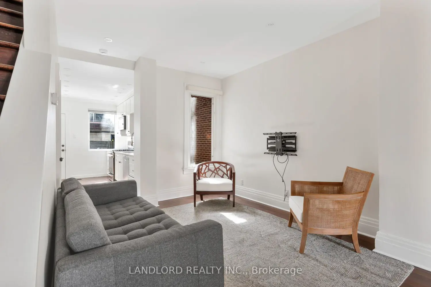 107A Scollard Street photo 5