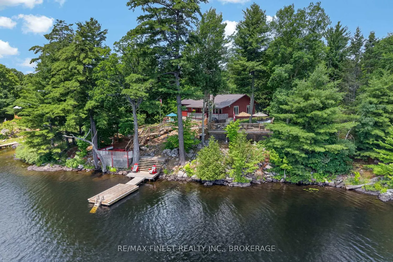 1067 Island View Lane photo 2