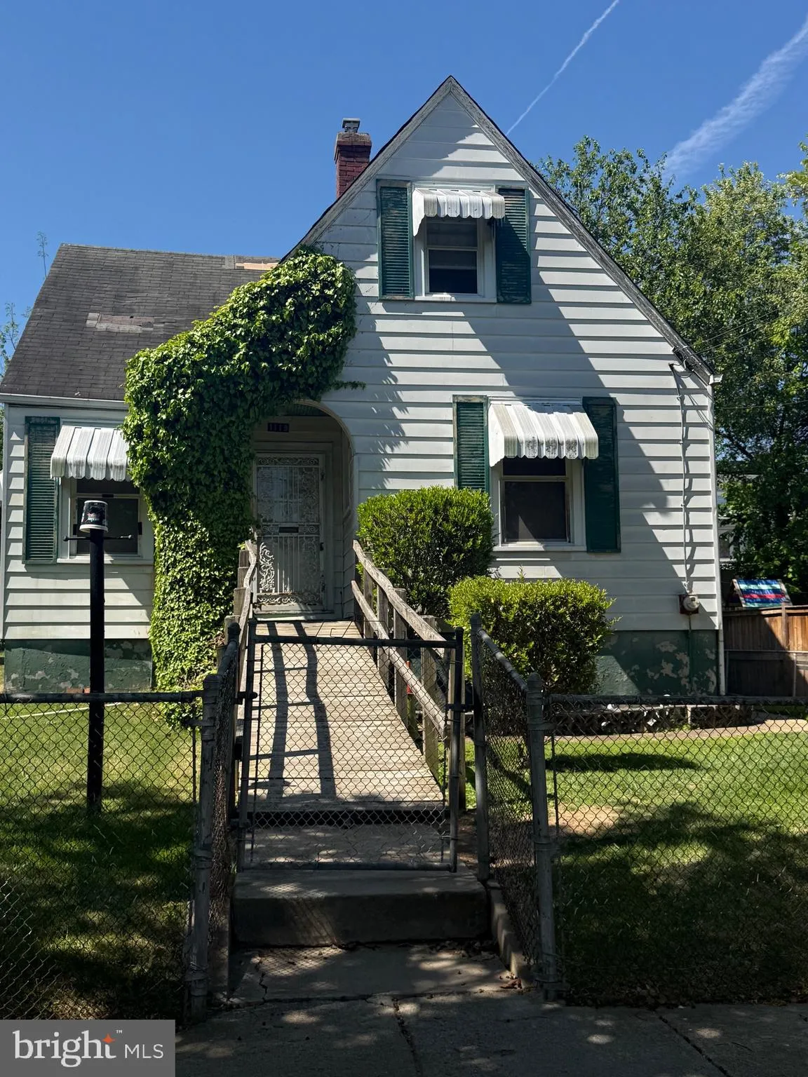 1119 45th Place SE, Washington, DC 20019