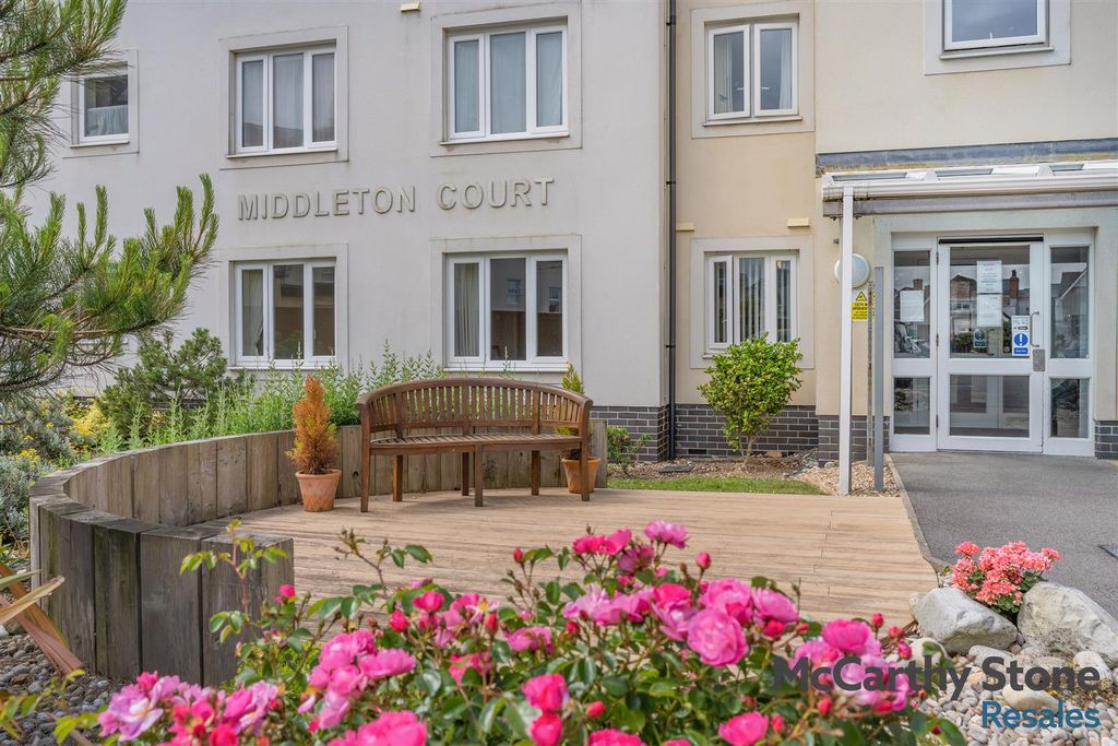 1 bed flat for saleMiddleton Court, Picton Avenue, Porthcawl CF36