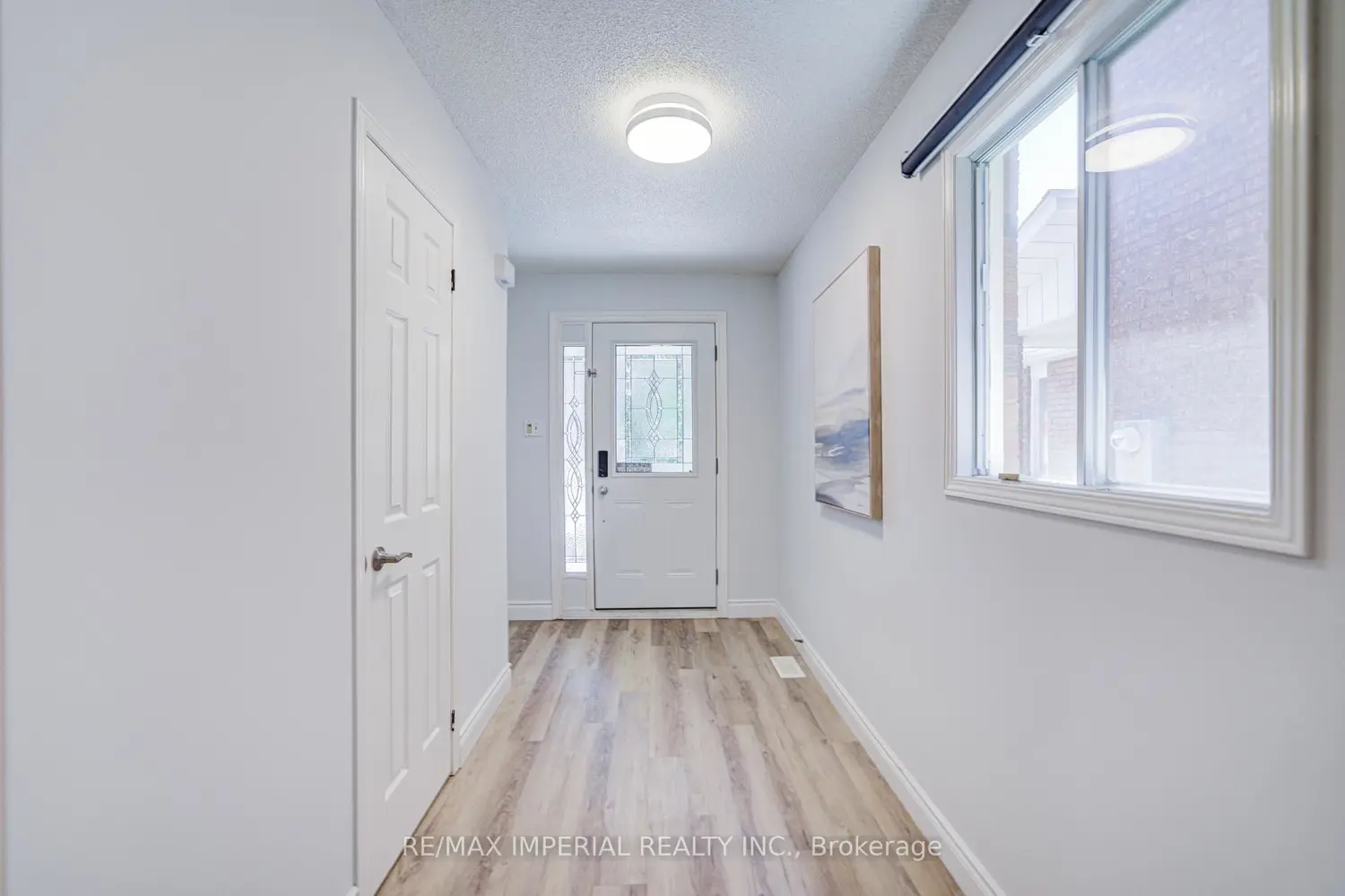 3377 Hargrove Road photo 5