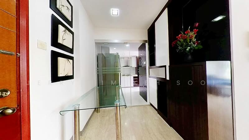 9 Sengkang Square photo 3