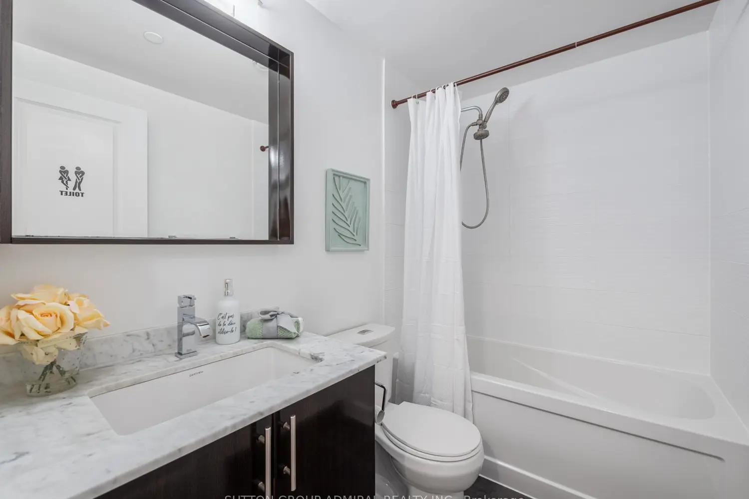 7167 Yonge Street 912 photo 5
