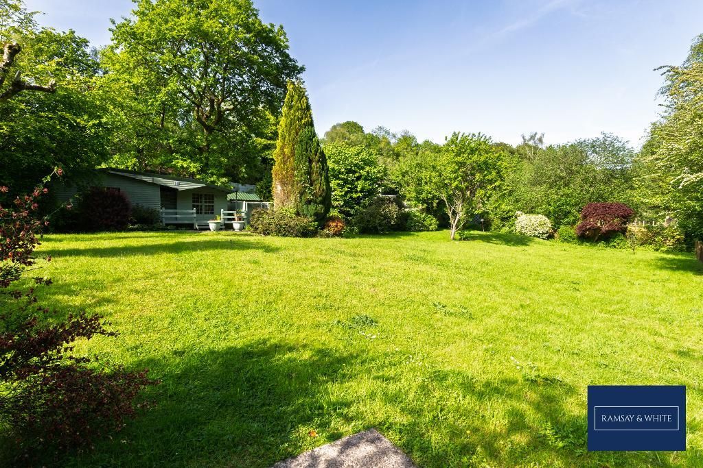 4 bed detached house for saleTramroadside, Edwardsville, Treharris CF46 photo 4