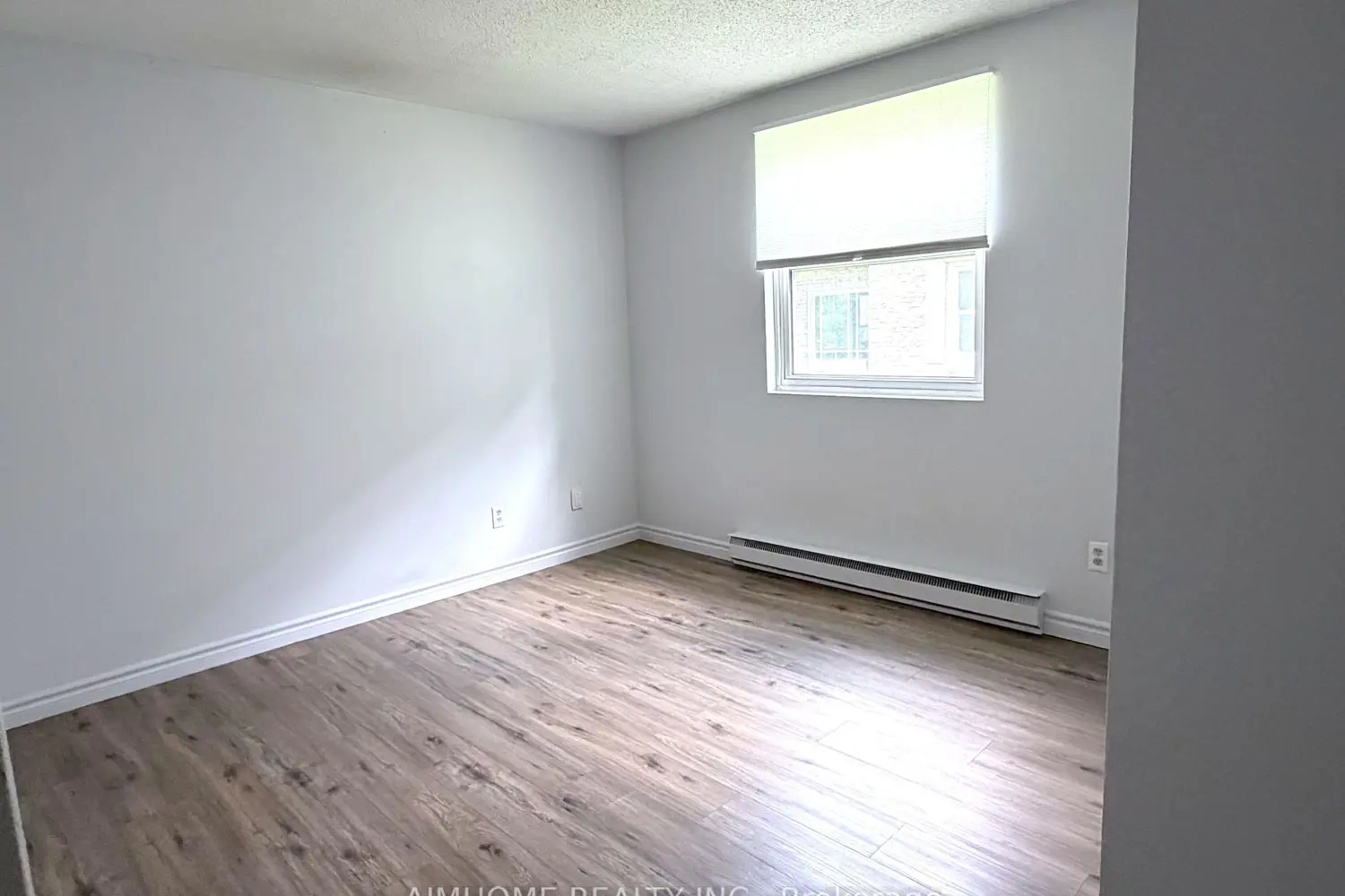 109 Westmount Road photo 5
