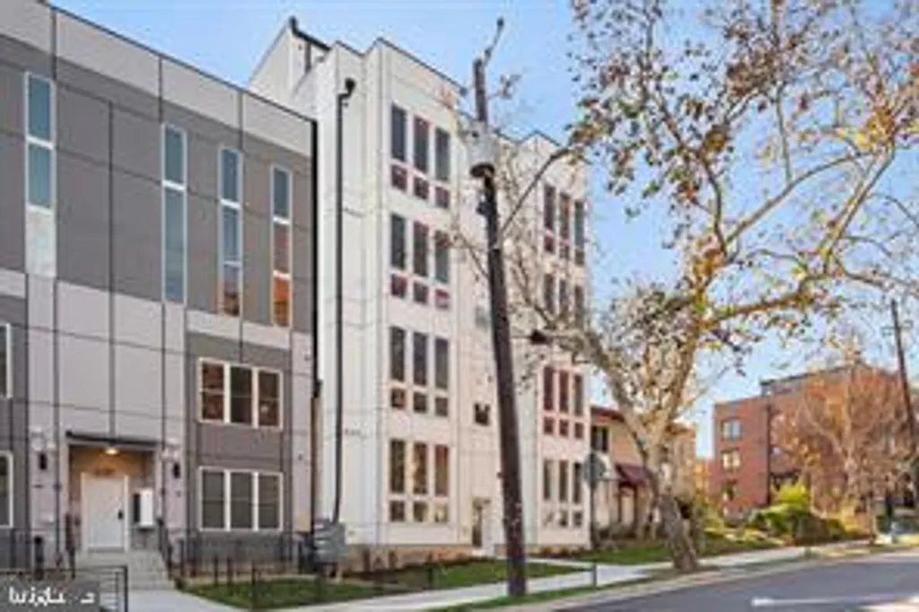 2105 M Street NE, Washington, DC 20002 photo 5