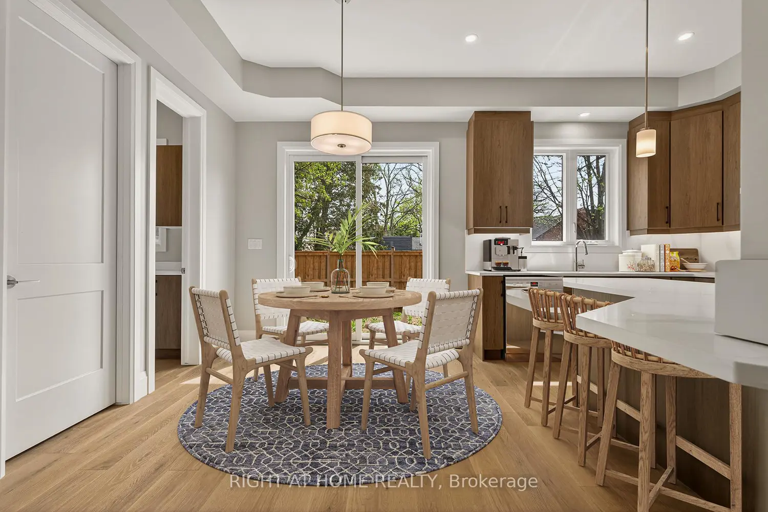 279 Hess Street photo 3