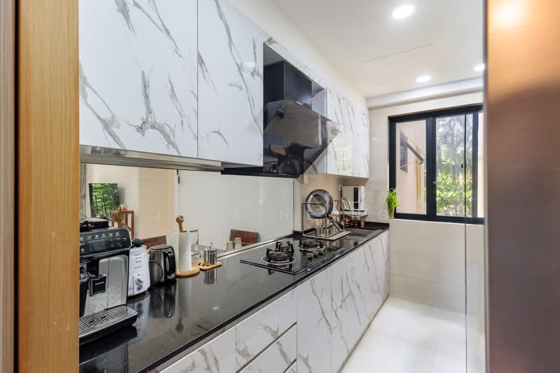 25 Fernvale Road photo 4