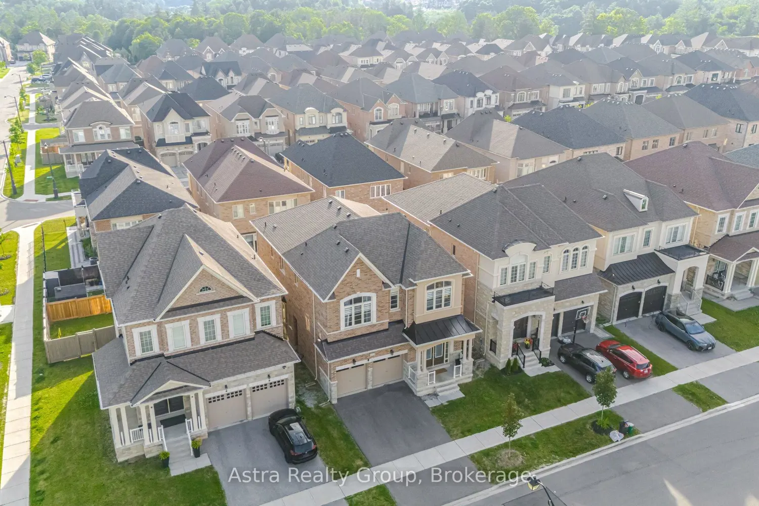 152 Stormont Trail