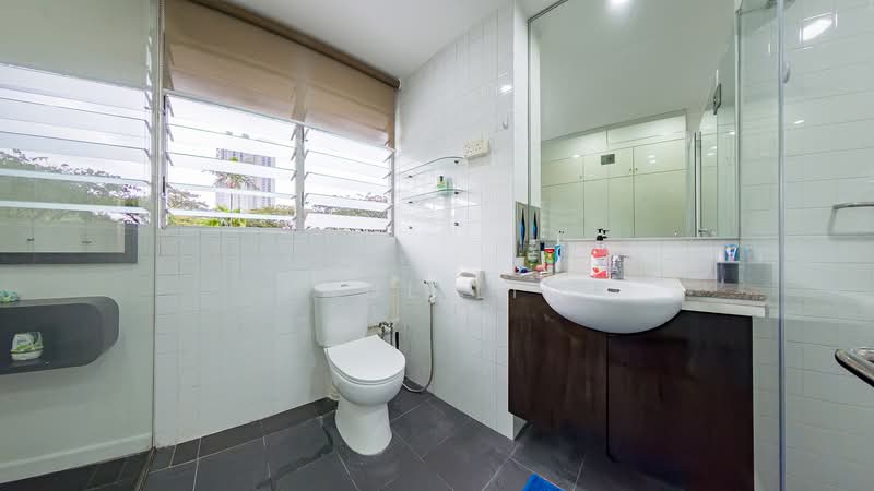 1 Holland Avenue photo 5