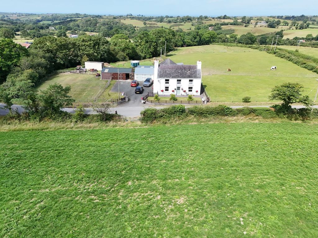 5 bed farm for saleLlangwyryfon, Aberystwyth SY23