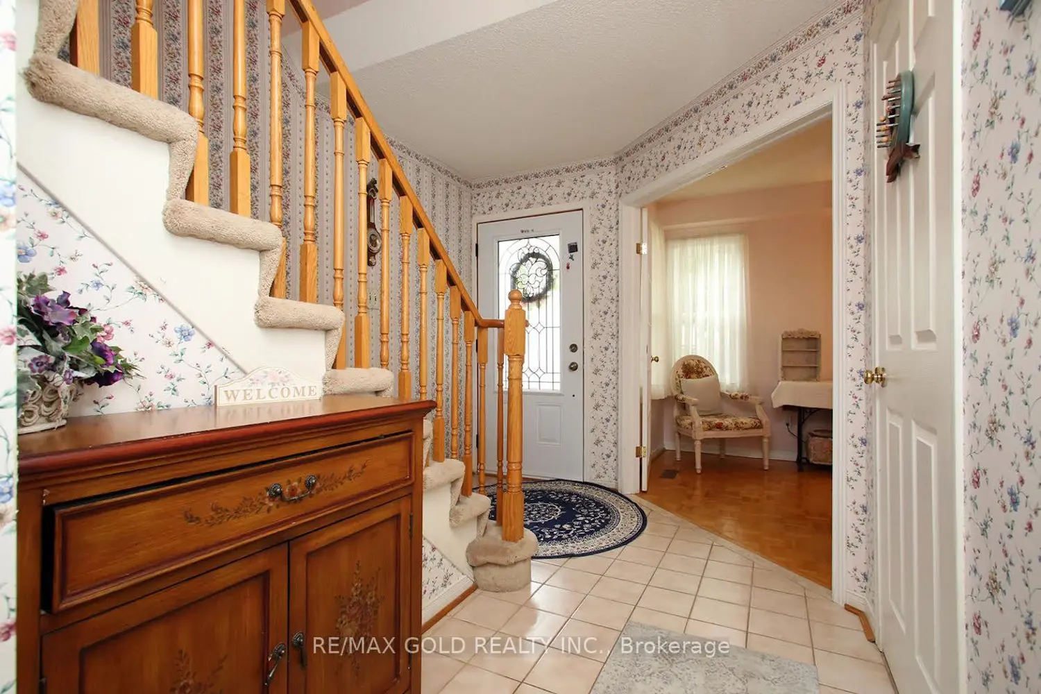 65 Cheviot Crescent photo 2