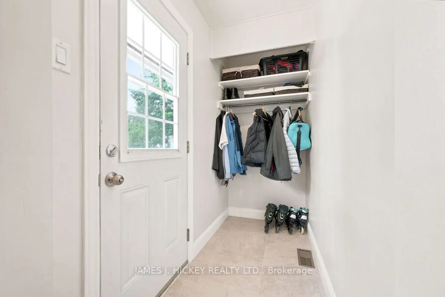 50 Rutherford Avenue photo 4