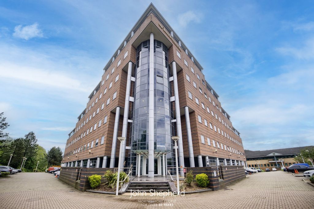 2 bed flat for saleLandmark, Waterfront West, Brierley Hill DY5 photo 2