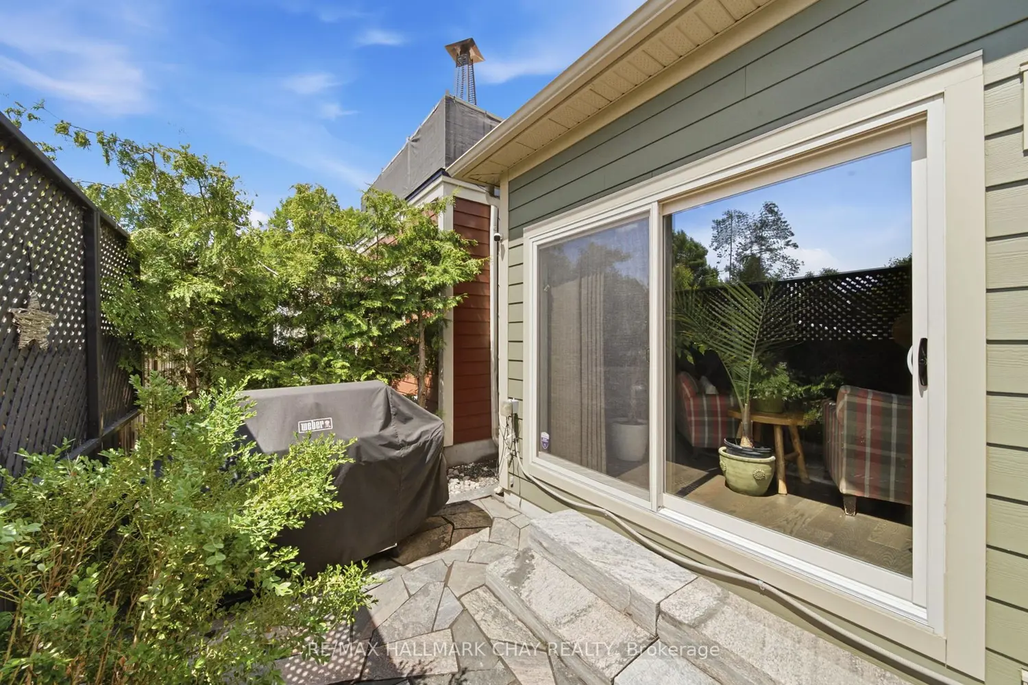 3306 Summerhill Way photo 2
