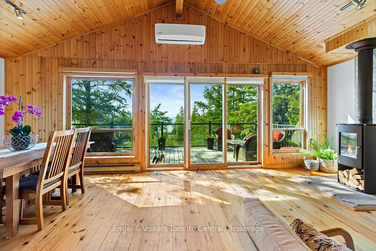 64 Larsen Cove Road photo 5
