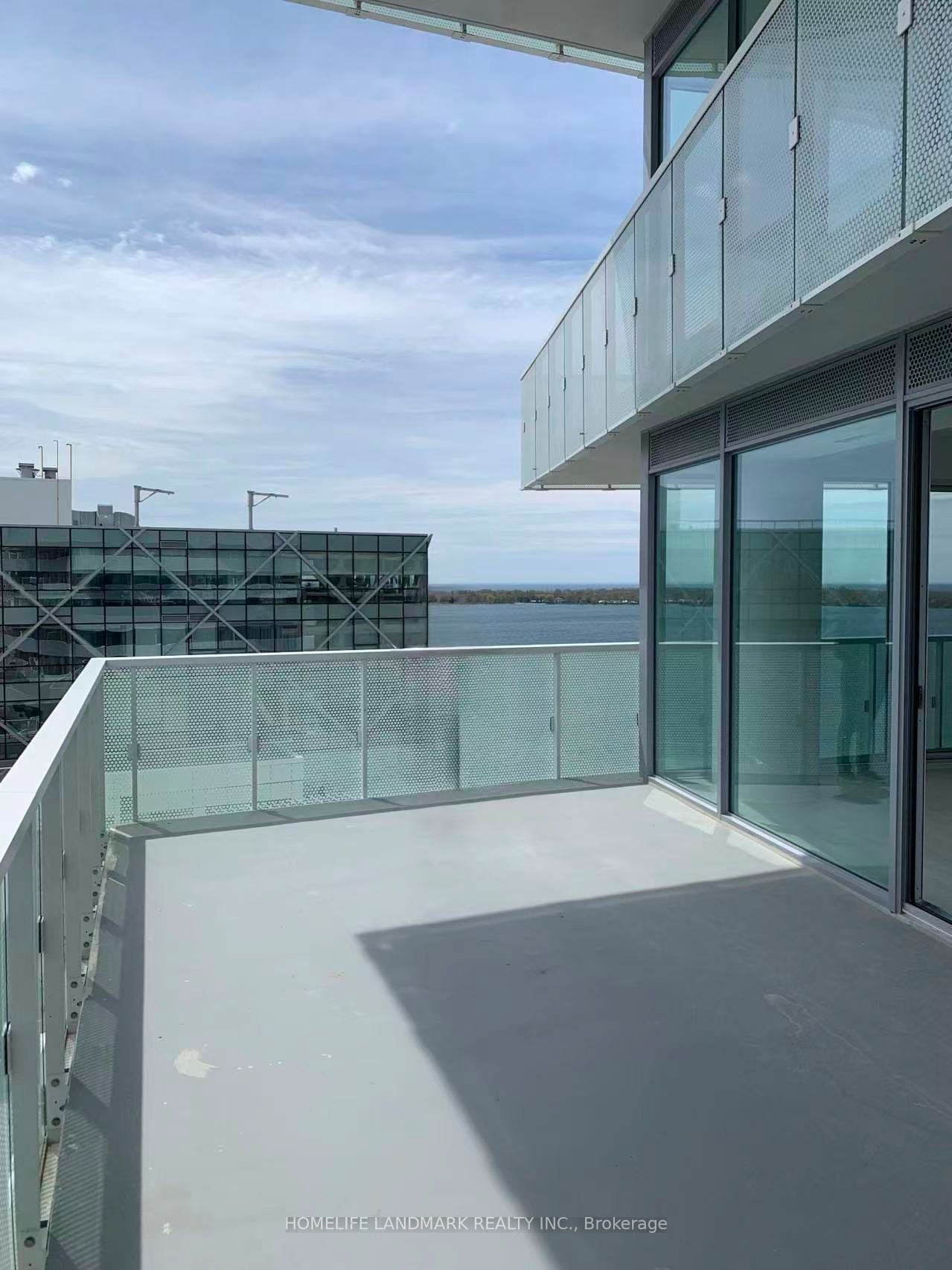 1502-15 Queens Quay E, Toronto, ON, M5E 0A4 photo 5