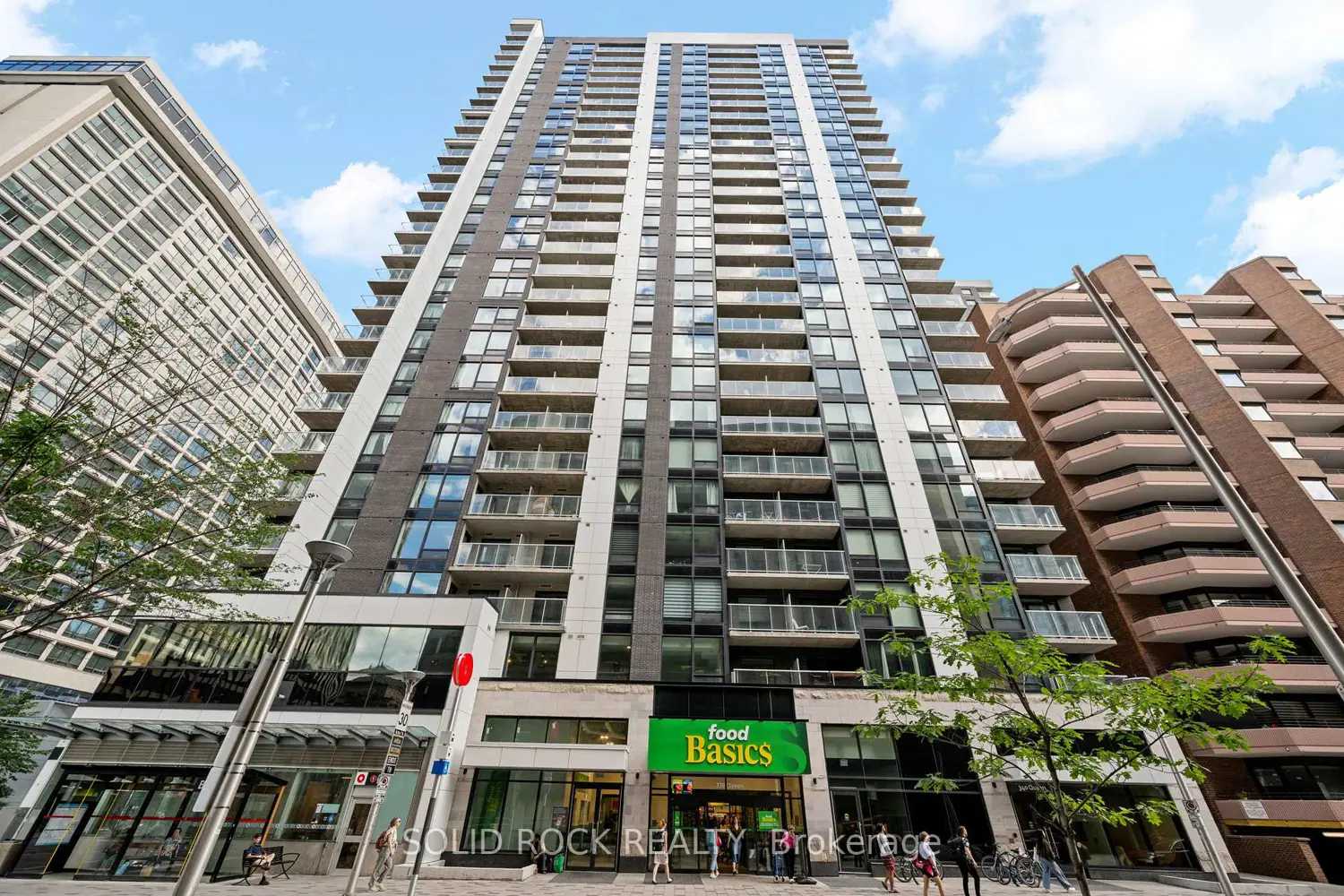 340 Queen Street 1707